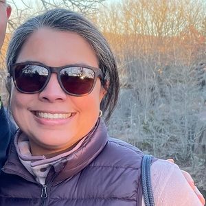 Meet your Posher, Adriana